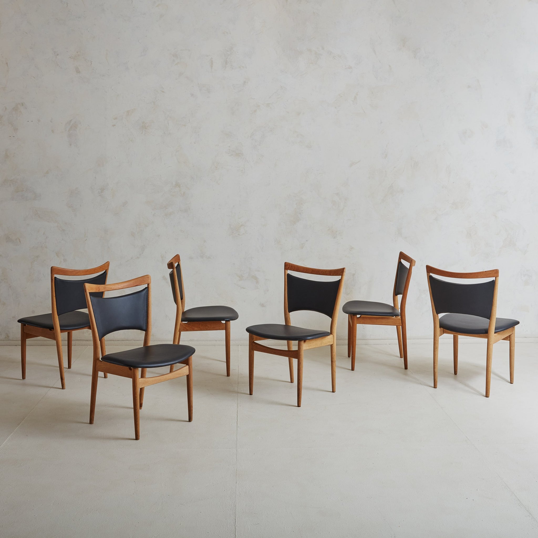SW86' Black Vinyl + Oak Dining Chair by Finn Juhl for Søren Willadsen