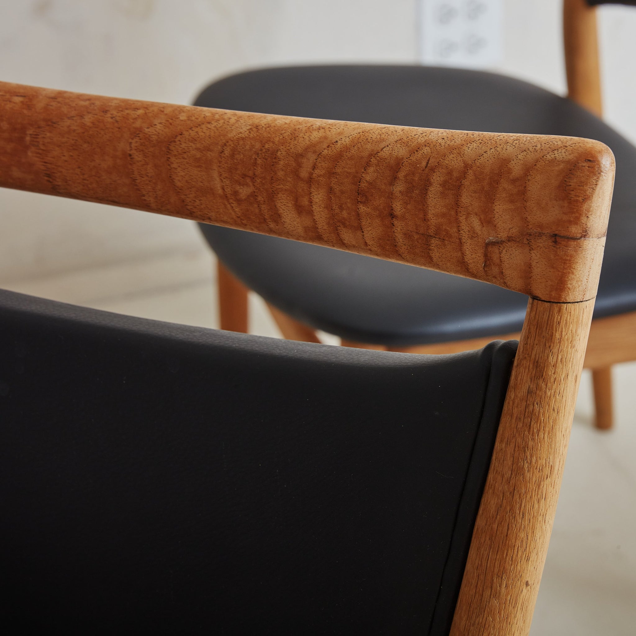 Finn Juhl SW86 Dining Chair | South Loop Loft