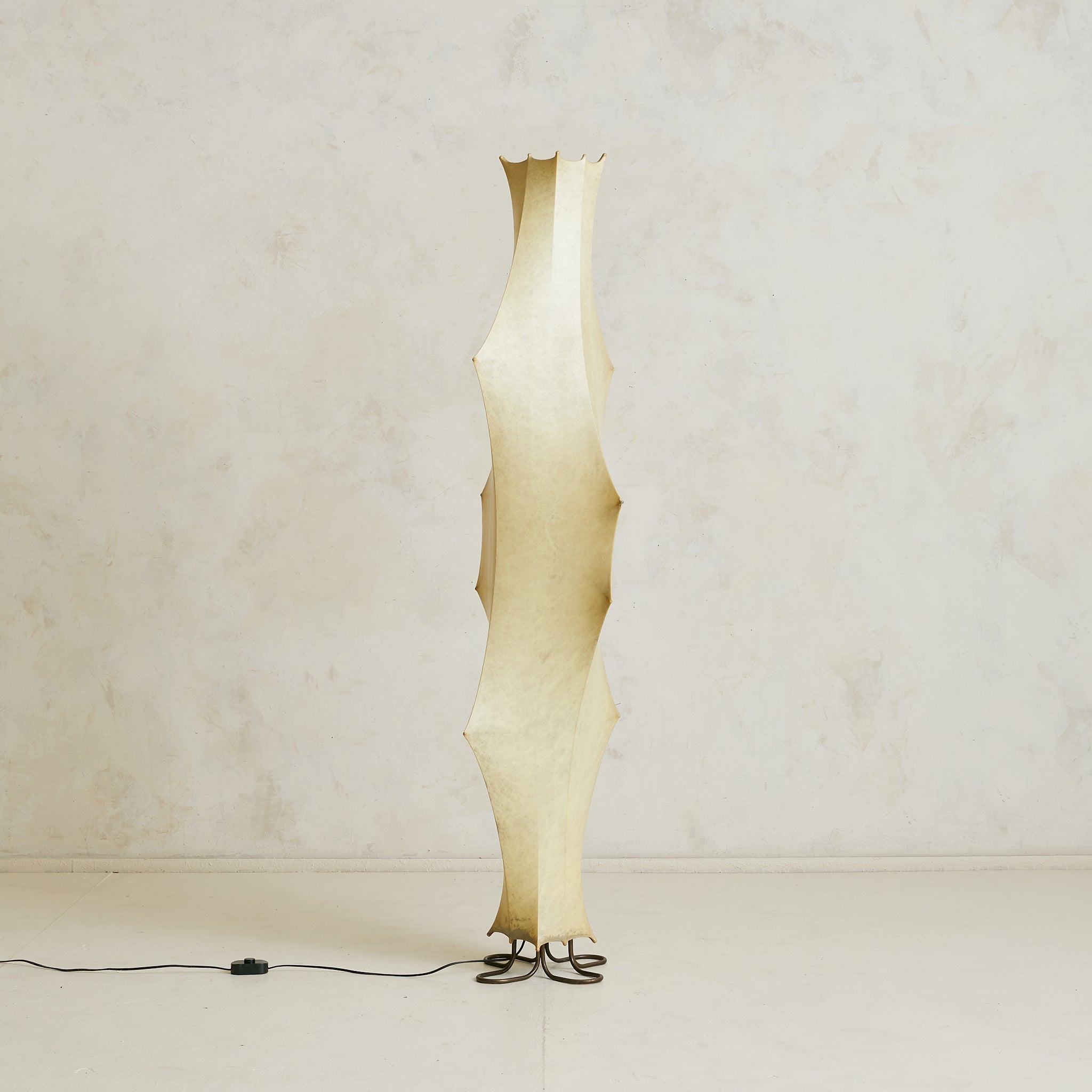 Tobia Scarpa Fantasma Piccolo Floor Lamp | South Loop Loft