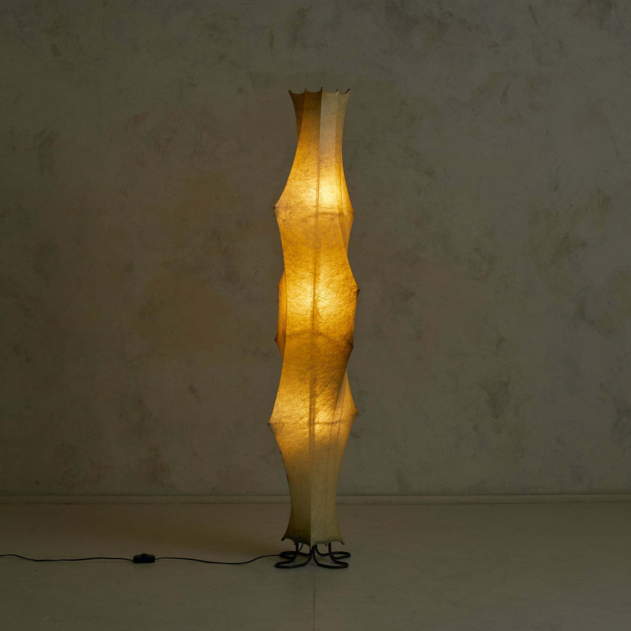 Tobia Scarpa Fantasma Piccolo Floor Lamp | South Loop Loft