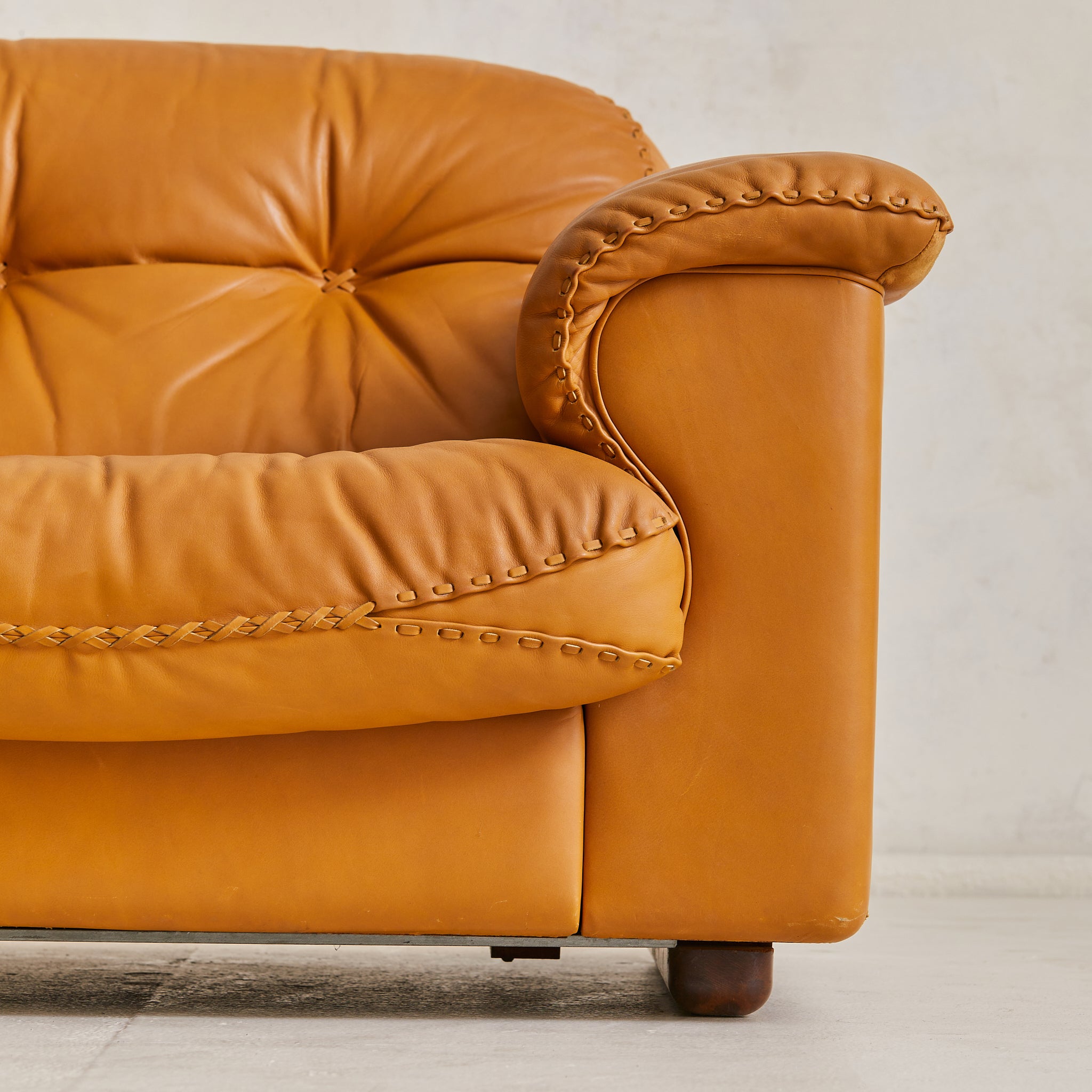 Swiss 'DS-101' Lounge Chair in Saddle Leather by De Sede, 1969 - 1 Ava
