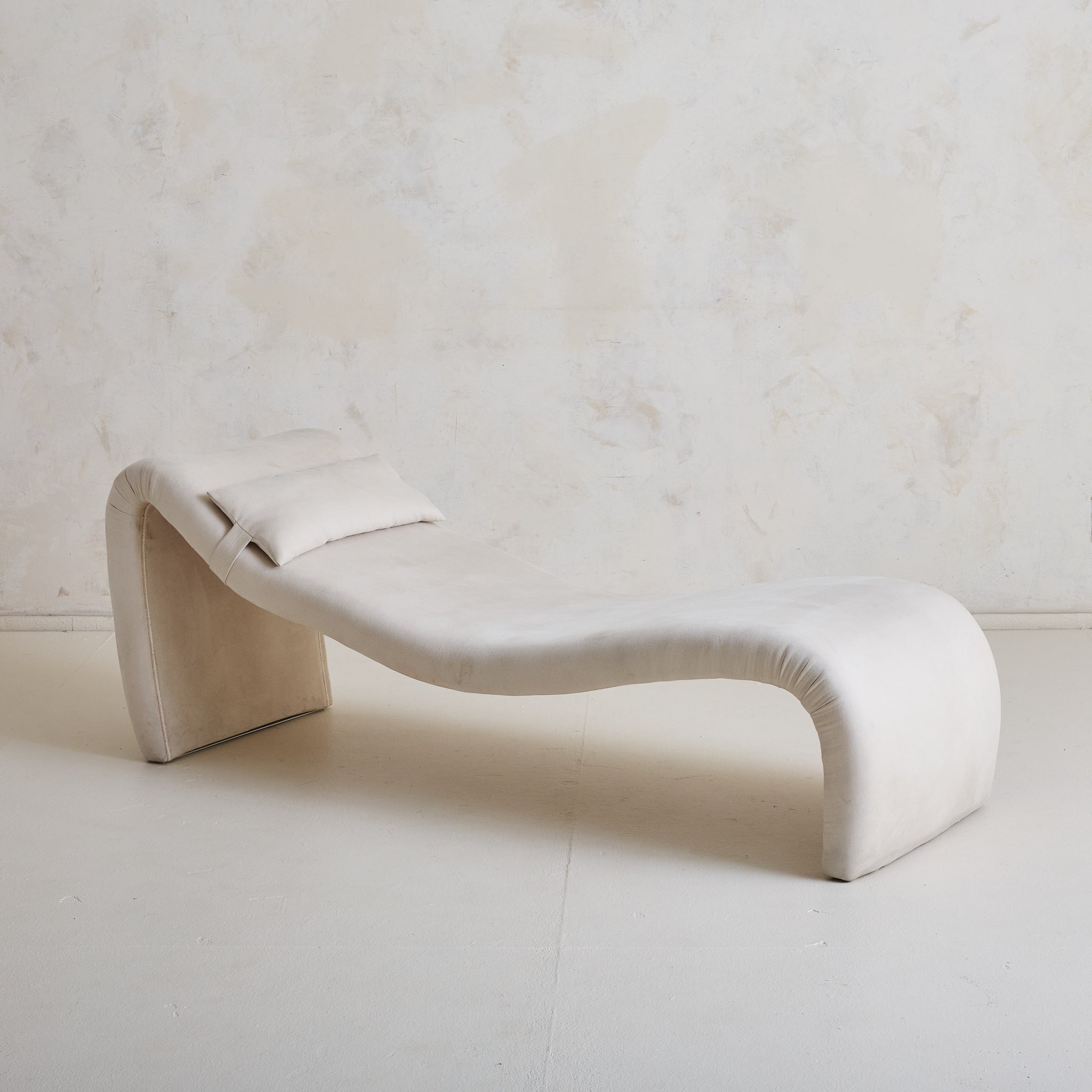 Olivier Mourgue Djinn Chaise Lounge | South Loop Loft