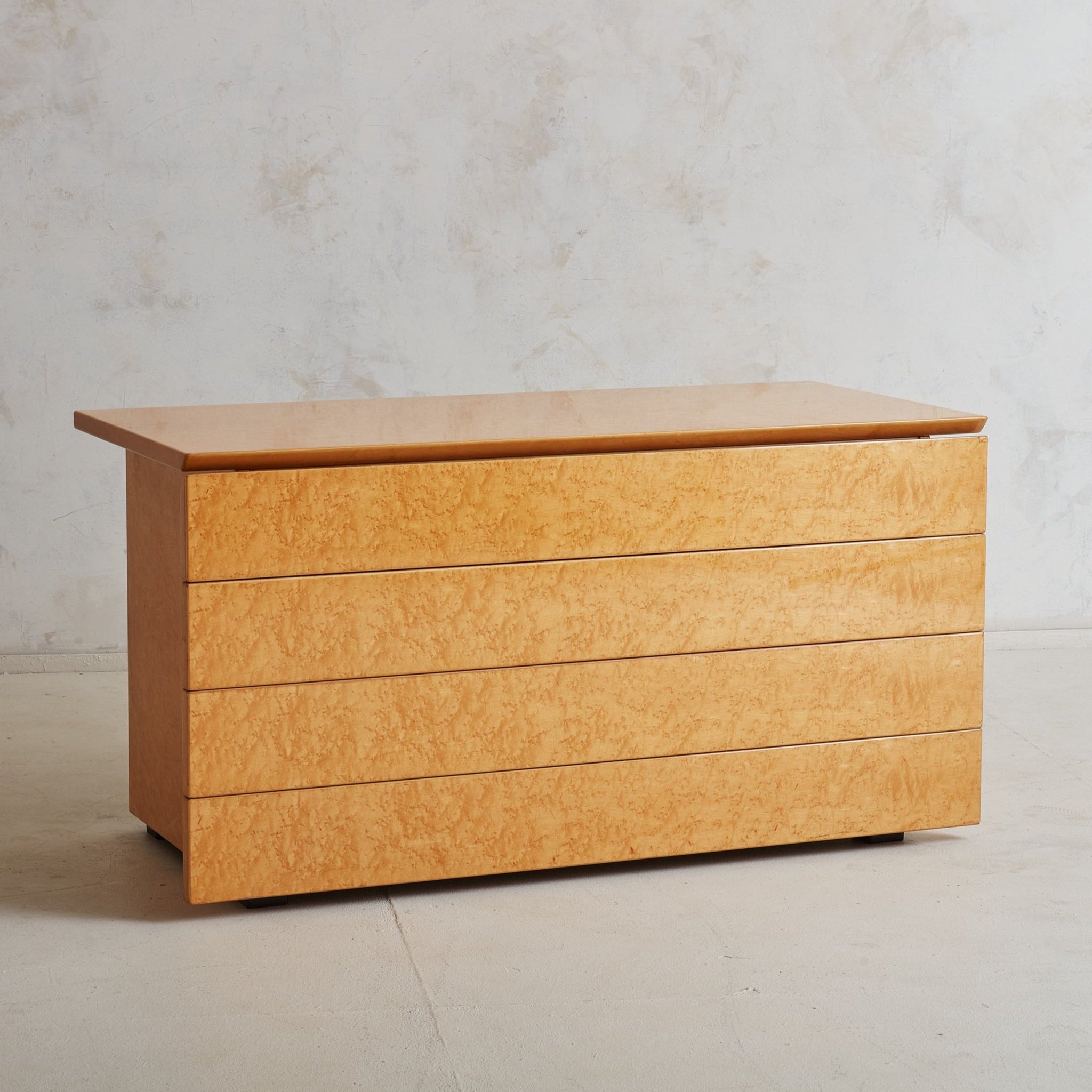 Birdseye Maple Chest of Drawers by Saporiti Italia, Italy 1970s